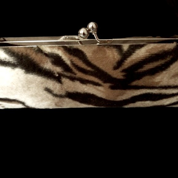 Vintage Mini Tiger Print Faux Fur Handbag, Clutch, Evening Bag, Mini Bag - Picture 7 of 10